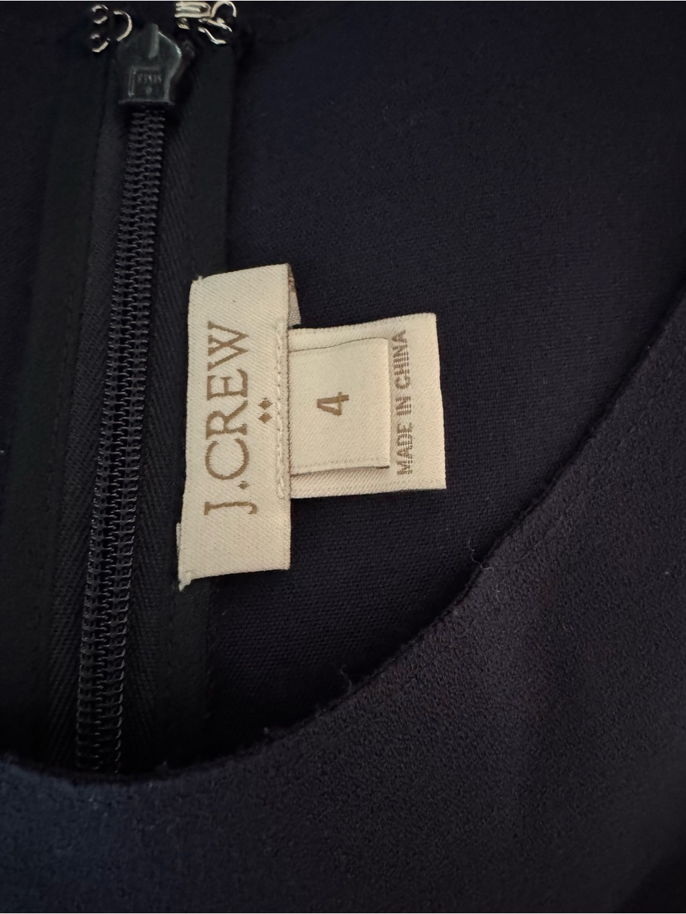 J.Crew Navy Scalloped Shift Dress – Size 4 - Picture 4 of 5